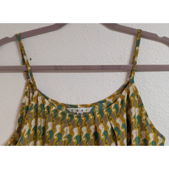 Women's Cabi # 411 Seahorse Tank Adjustable Strap Pleated Front Flowy Tank Top M - Picture 4 of 10